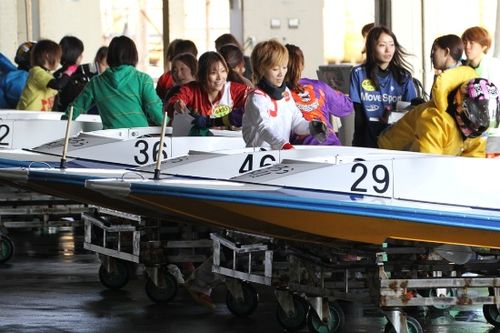 17、ボート運搬
